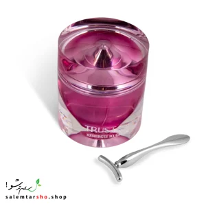کرم سه‌گانه جوانساز و آبرسان پوست با تکنولوژی اگزوزوم برای تقویت سد دفاعی و رفع چین و چروک