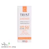 کرم ضد آفتاب و کنترل چربی تراست با SPF50+ برای محافظت از پوست و تنظیم ترشح چربی