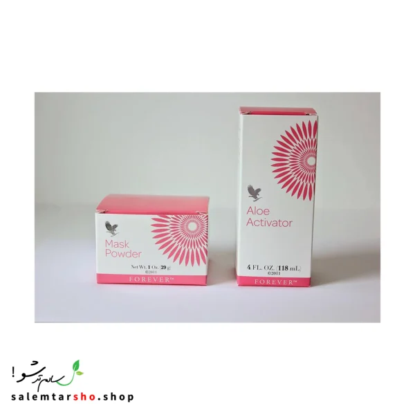 پودر ماسک فوراور با سفیده تخم‌مرغ، خاک چینی و بابونه، پاک‌کننده، لیفت‌کننده و روشن‌کننده پوست است.